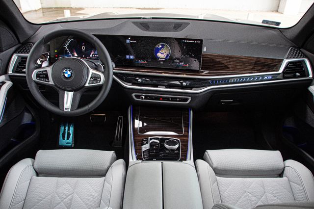 BMW X5 2023 9.JPG