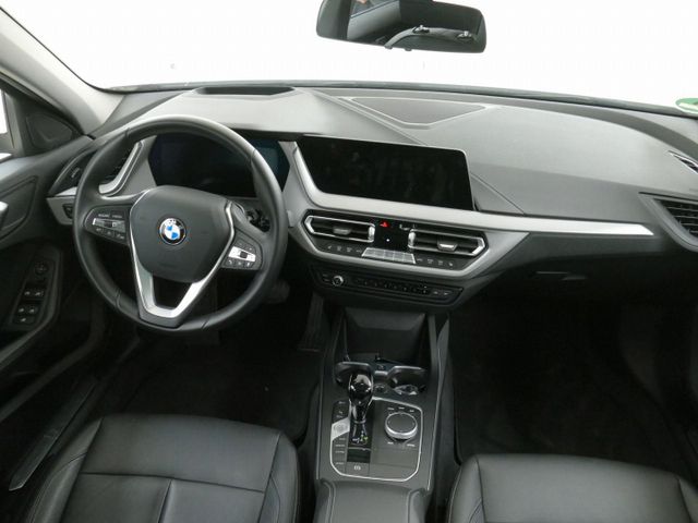 BMW seria-1 2021 6.JPG