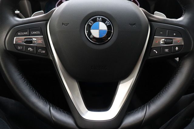 BMW seria-3 2021 16.JPG